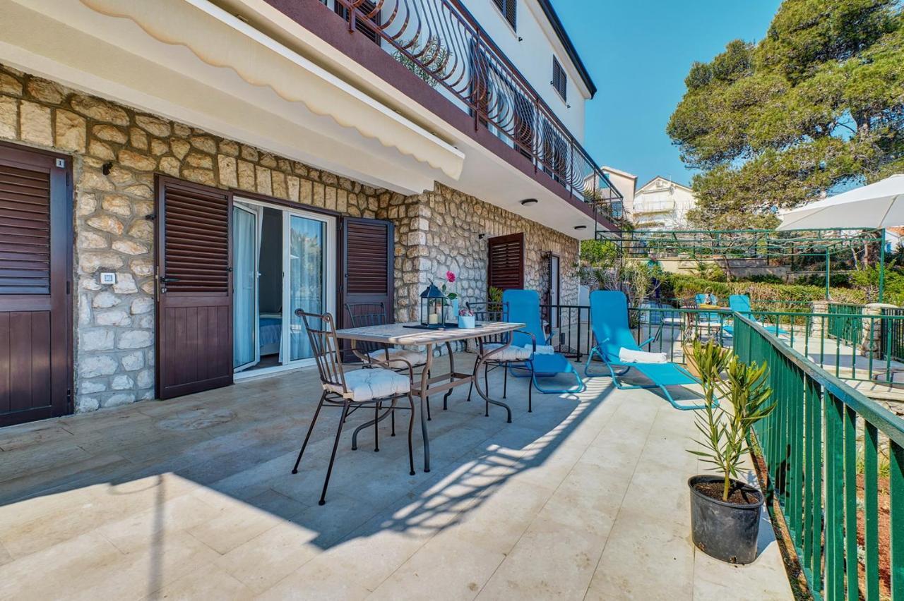 Cappelli Apartments - Losinj 木洛希尼 外观 照片