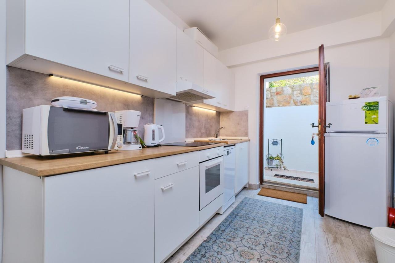 Cappelli Apartments - Losinj 木洛希尼 外观 照片
