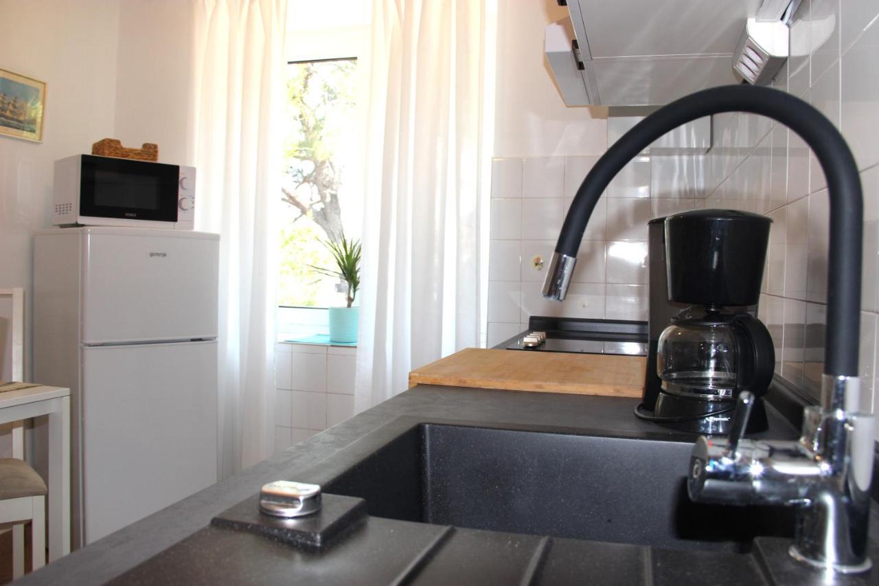 Cappelli Apartments - Losinj 木洛希尼 外观 照片